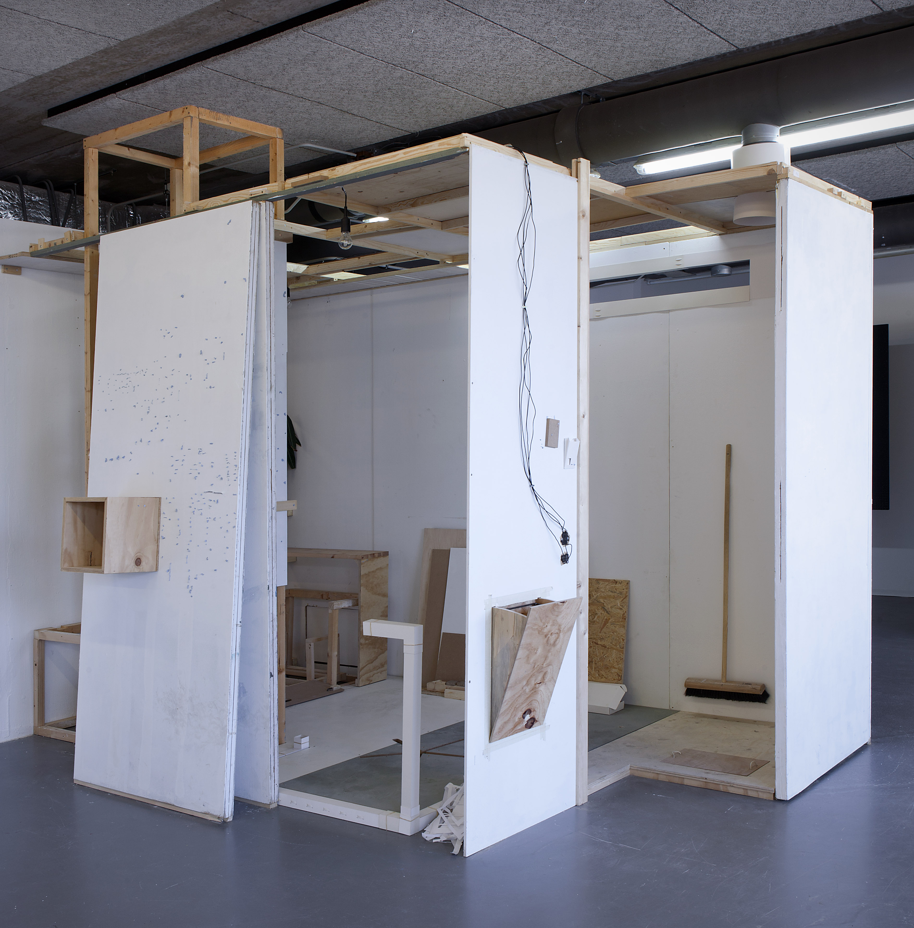 Untitled (structure)